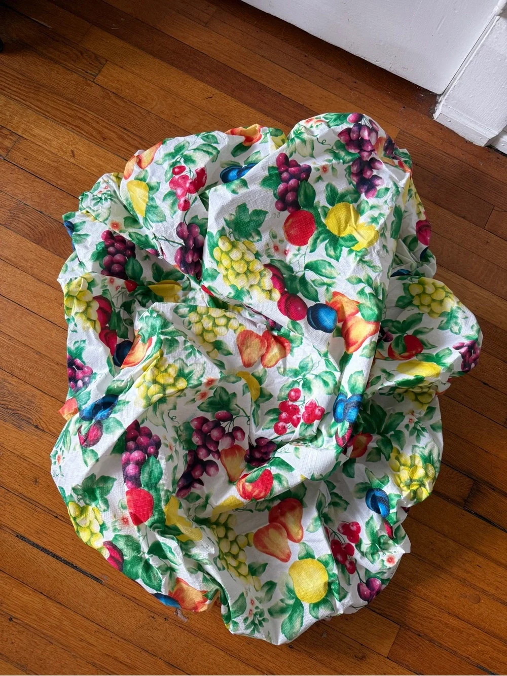 Home Accents Fruit Print Elastic Fit Tablecloth - White Multicolor vintage